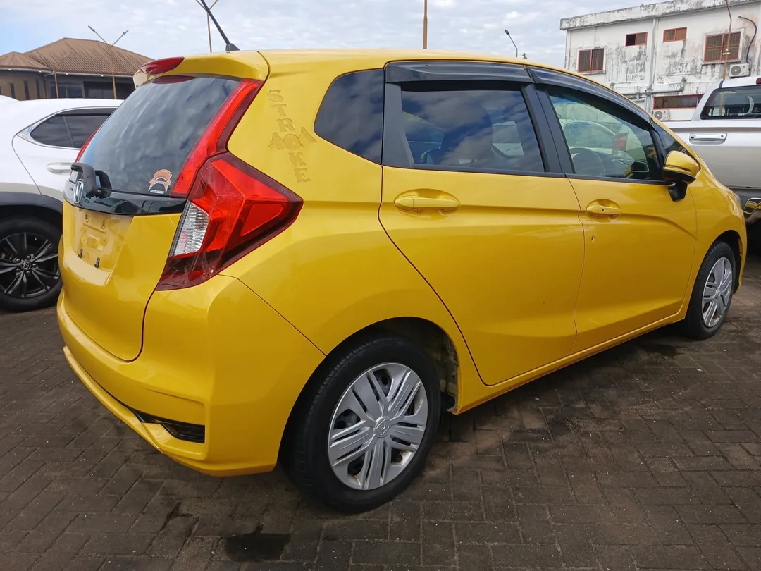 Honda Fit 2019 — foto 3