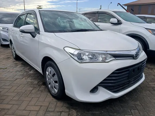 Toyota Corolla Axio 2017