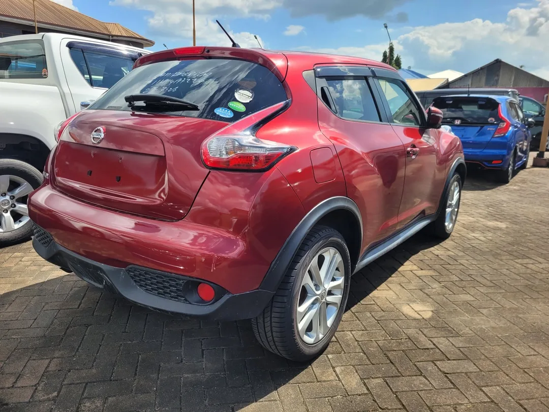 Nissan Juke 2018 — foto 3